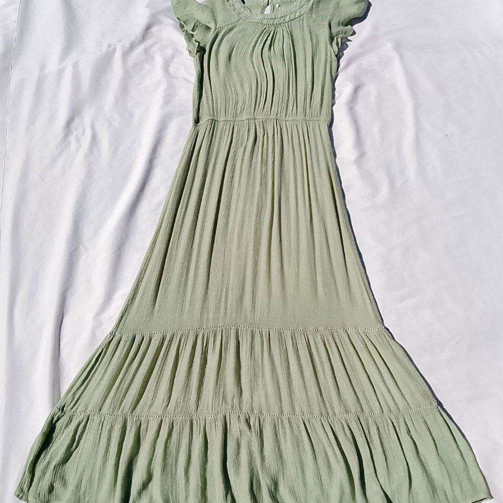 Boho Sage Green Gauze Tiered Midi Dres Flutter Sleeve Cottagecore Airy Lagenlook